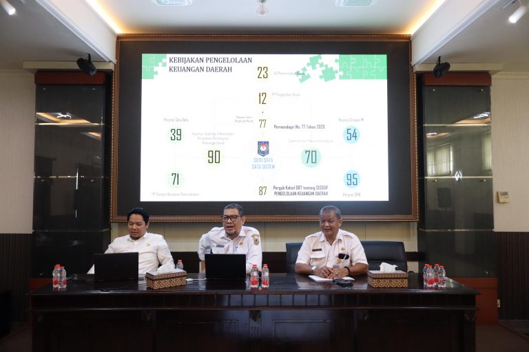 BPKAD Kalsel Gelar Sosialisasi Pengelolaan Keuangan Daerah di Diskominfo Kalsel