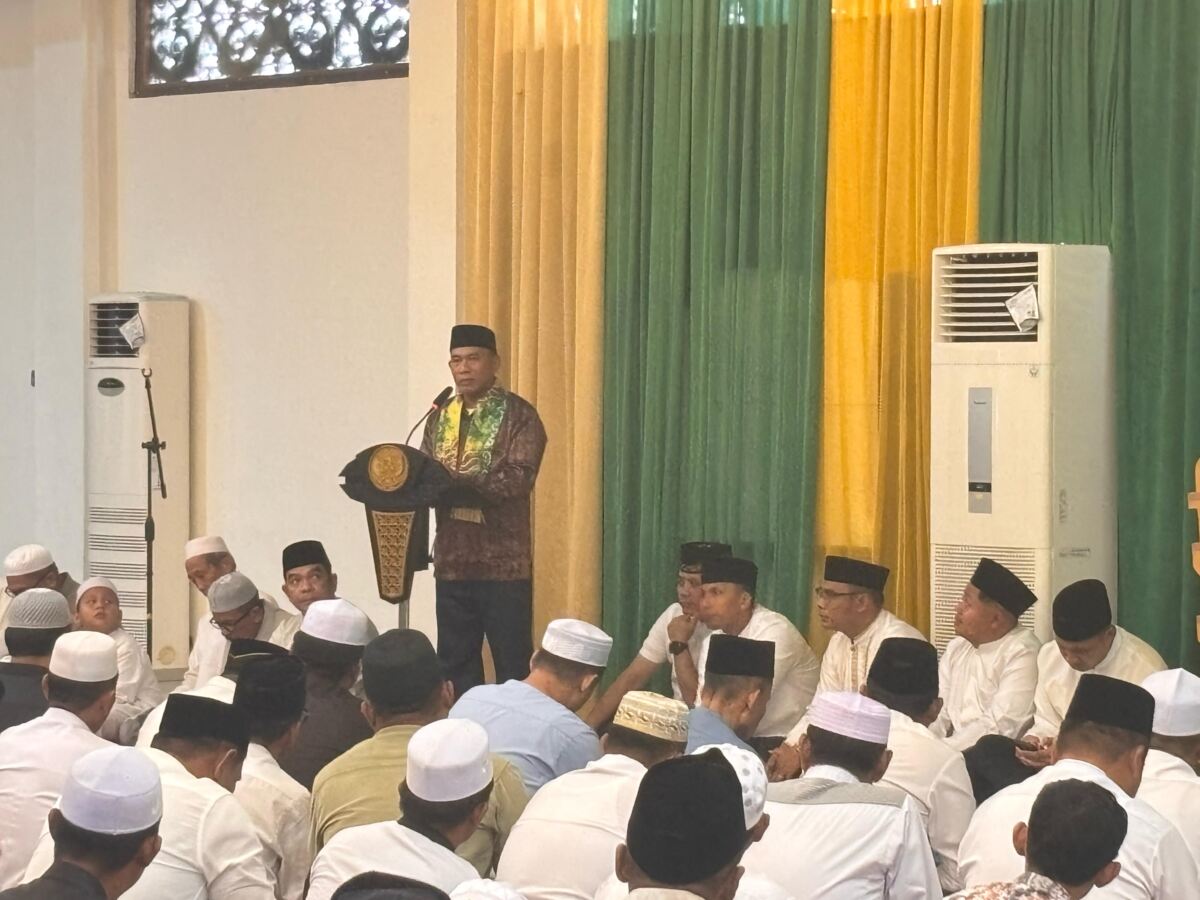 Bupati dan Wakil Bupati Kotabaru Gelar Tasyakuran dan Buka Puasa Bersama Masyarakat
