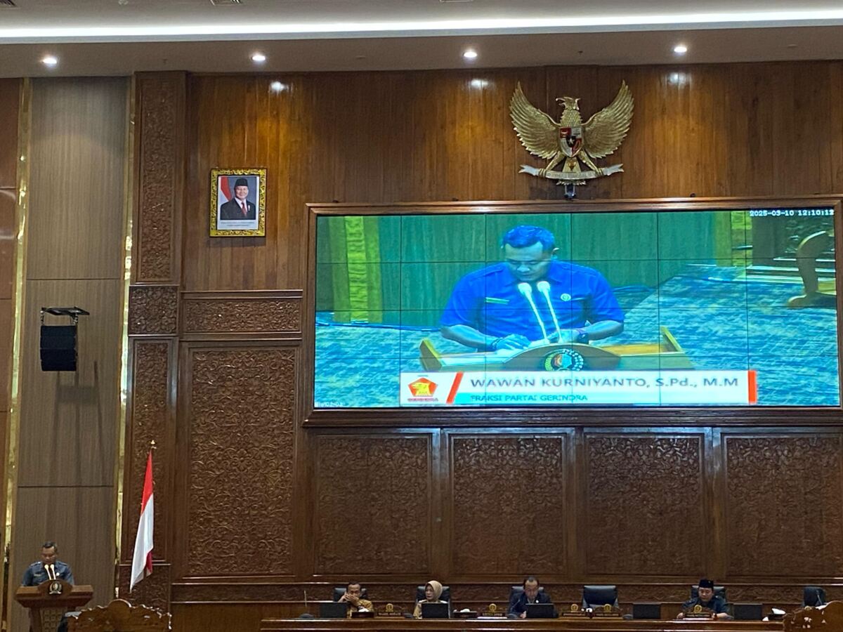 Fraksi Gerindra Tekankan Optimalisasi Penyertaan Modal Perumda Pangan Mandiri dalam Rapat Paripurna
