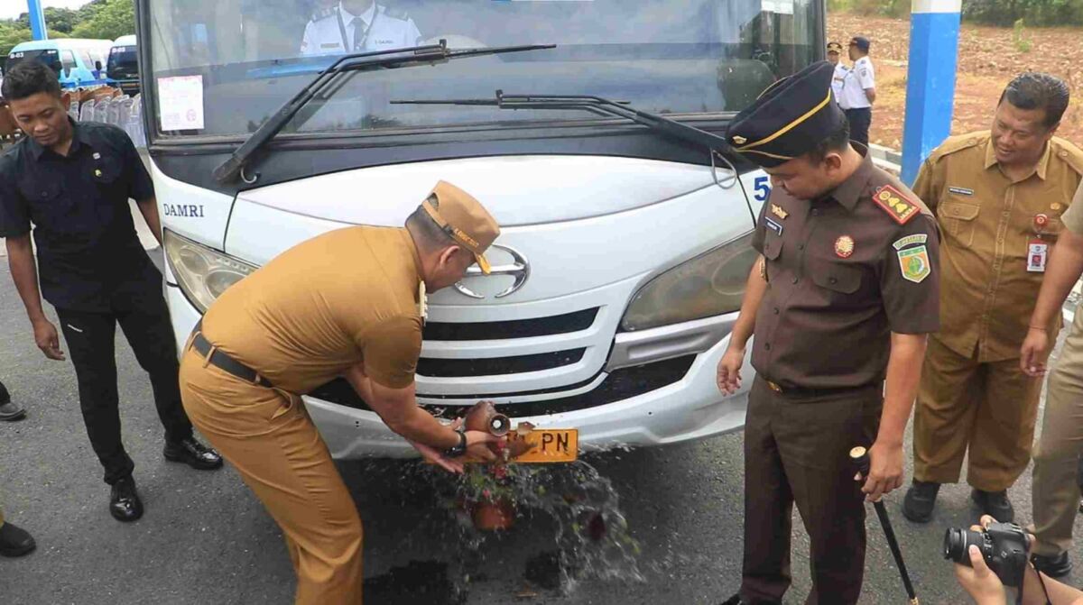 DAMRI Resmi Beroperasi di Terminal H. Soemarsono, Tanah Laut: Mempermudah Akses Transportasi Masyarakat