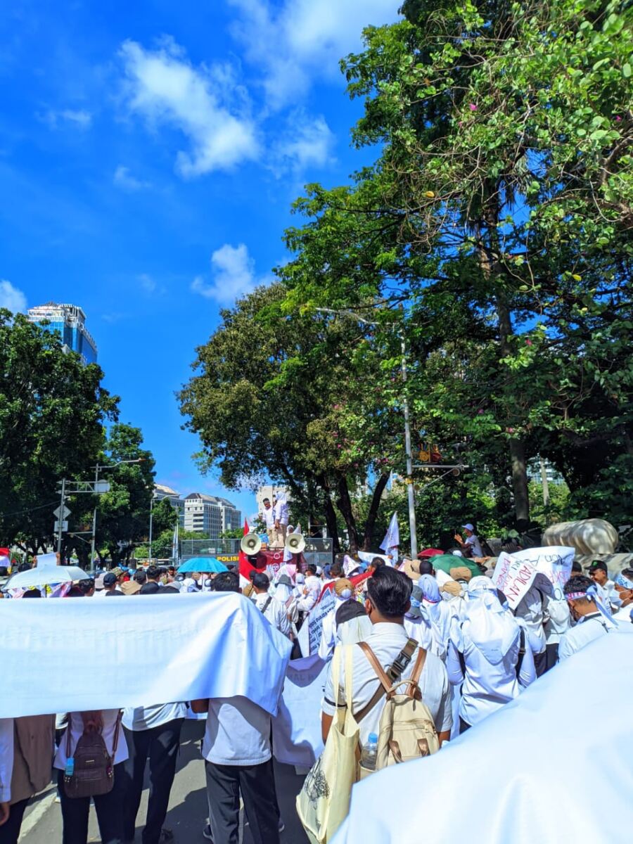 Ribuan Honorer Non Database Aksi Damai Jilid 2 di Jakarta