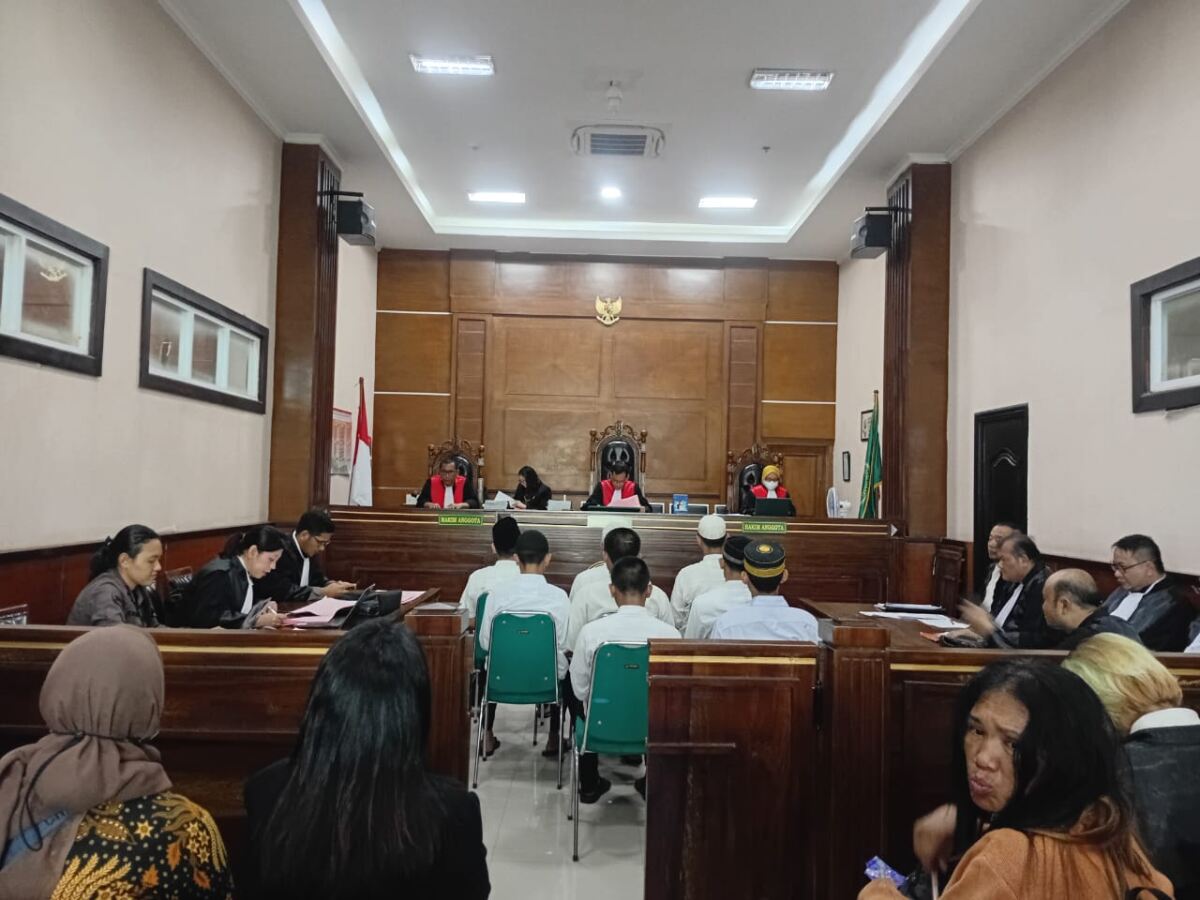 PN Jakarta Utara Sidangkan 60 Terdakwa Pelaku Kerusuhan Didepan Polres Jakut
