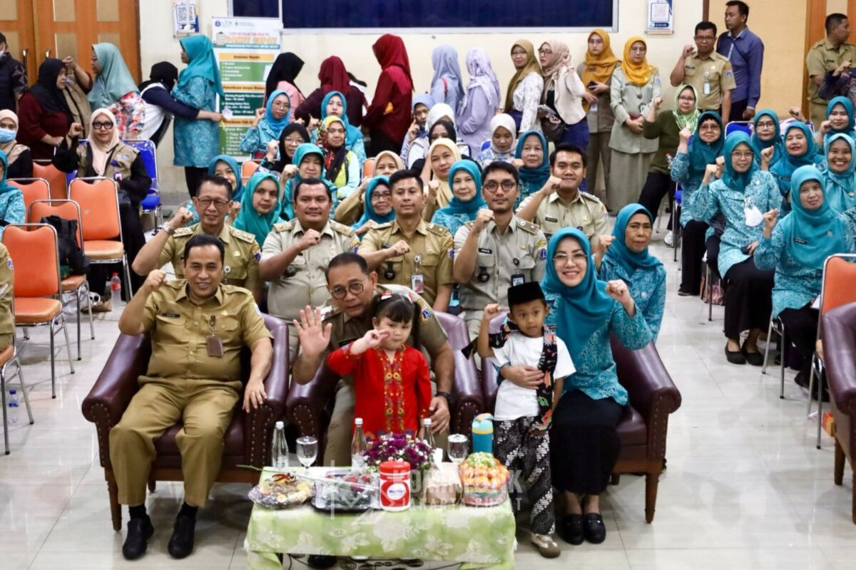 TP PKK Jakpus Gelar Cek Kesehatan Gratis Peringatan Hari Ibu