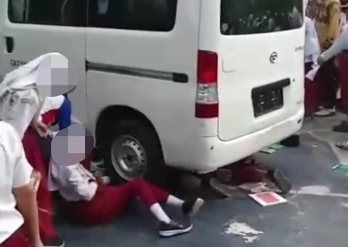 Siswa SDN 01 Kalibaru Cilincing Jakarta Utara Terlindas Mobil Pengantar MBG Diduga Sopir Ngantuk