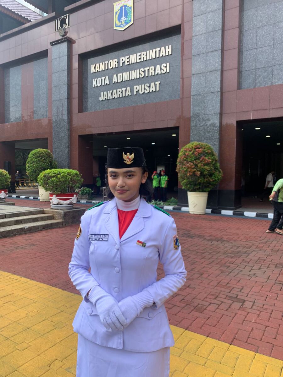 Kebanggaan Keluarga, Joanna De Tosa Alexis Jadi Paskibraka Di walikota Jakarta Pusat Memperingati Hari Ibu