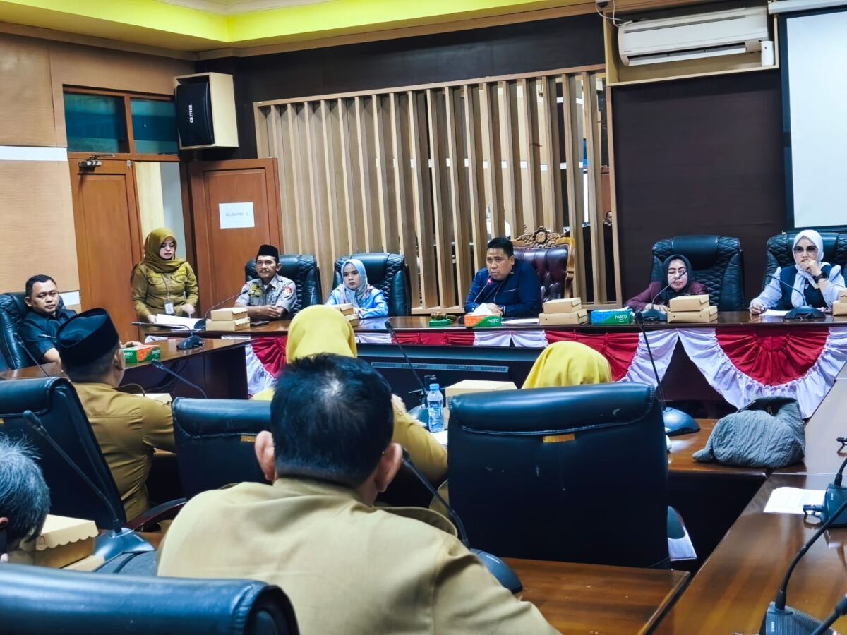 Rapat Kerja Komisi I DPRD Tanah Bumbu Bahas Program Kerja Dinas Pendidikan