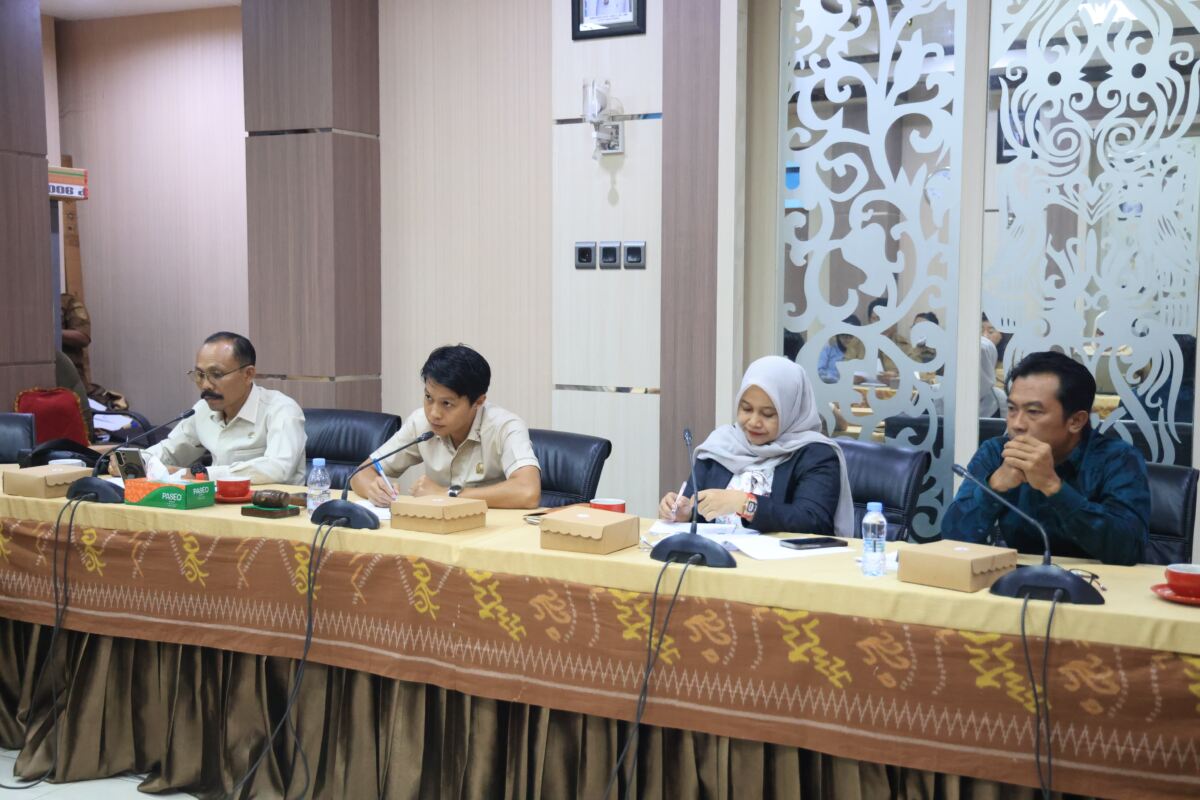 DPRD Tanah Bumbu Soroti Penurunan Anggaran BPBD dalam Rapat Kerja 2026