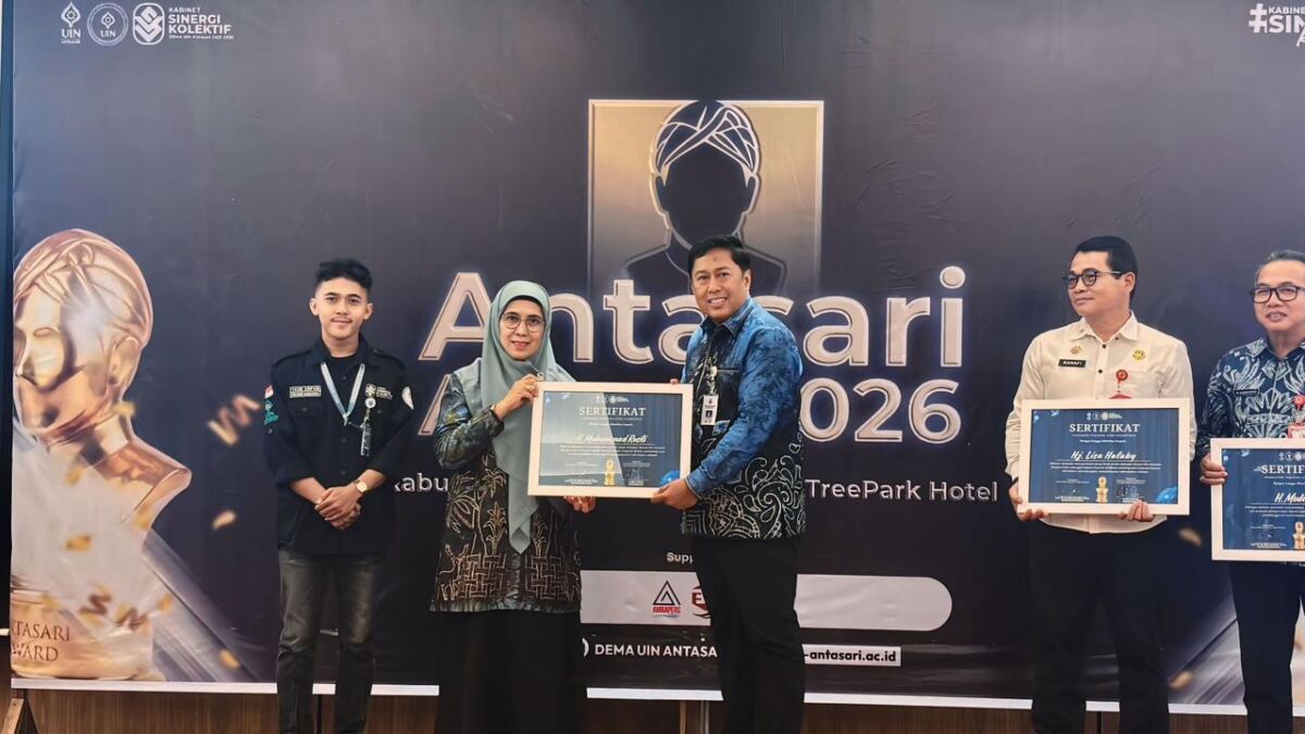 Bupati Kotabaru Raih Antasari Award 2026 Kategori Kepala Daerah Inspiratif