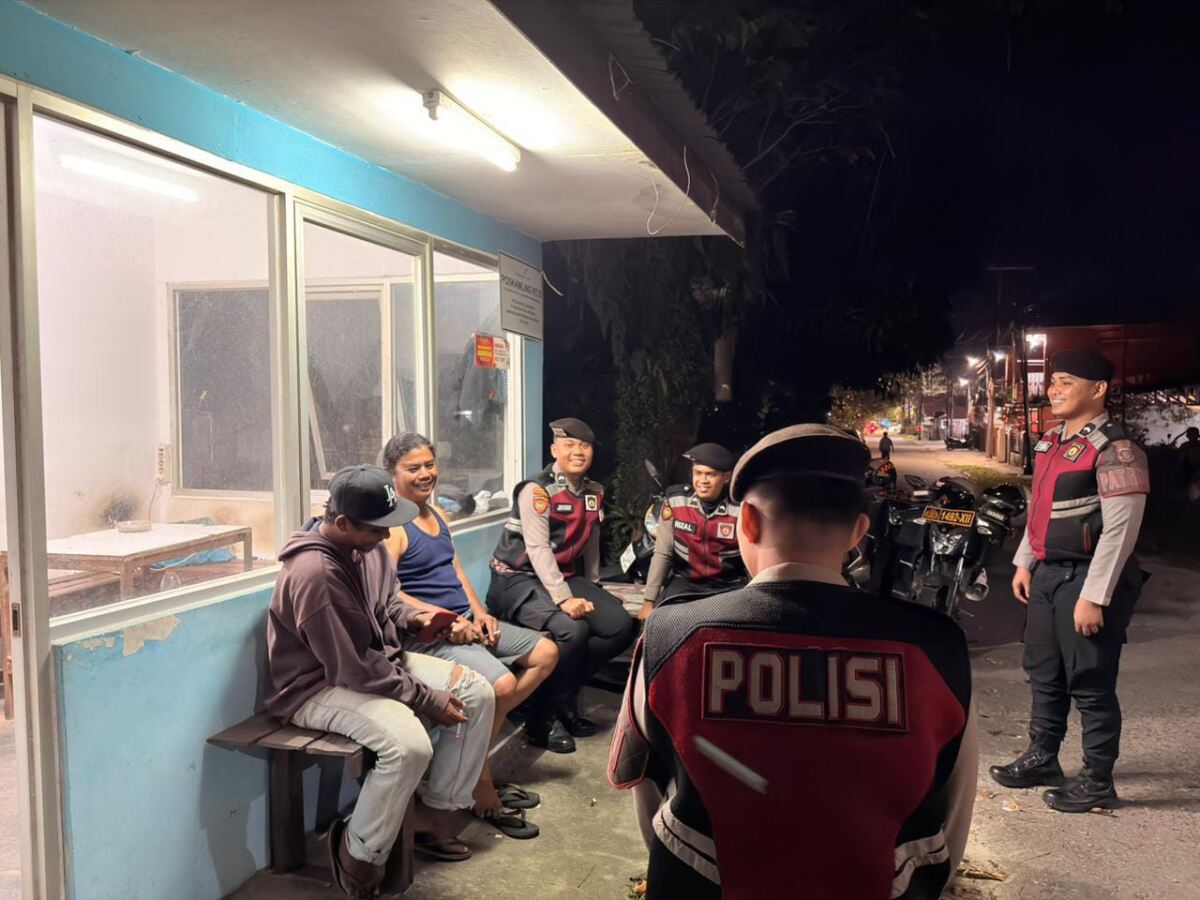 Menjaga Nadi Kota di Sepertiga Malam: Dit Samapta Polda Kaltim Tebar Rasa Aman Saat Sahur di Balikpapan