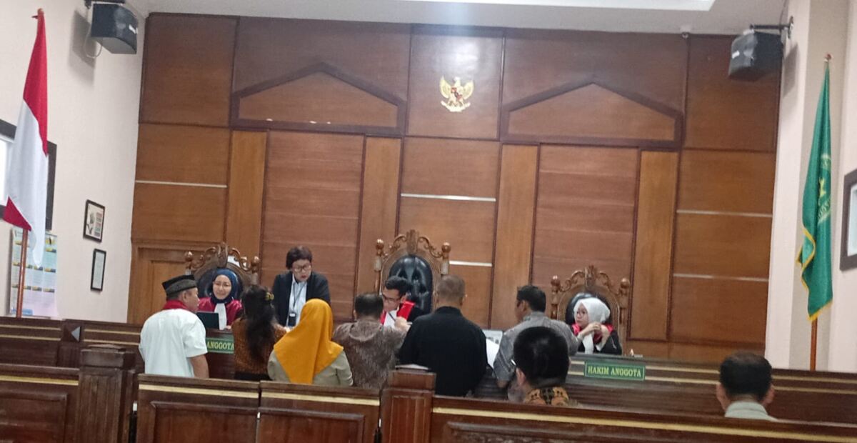 Demi Kepastian Hukum Majelis Hakim Diminta Kabulkan Sita Jaminan Lahan Apartemen Yang Diduga Diserobot PT.Summarecon
