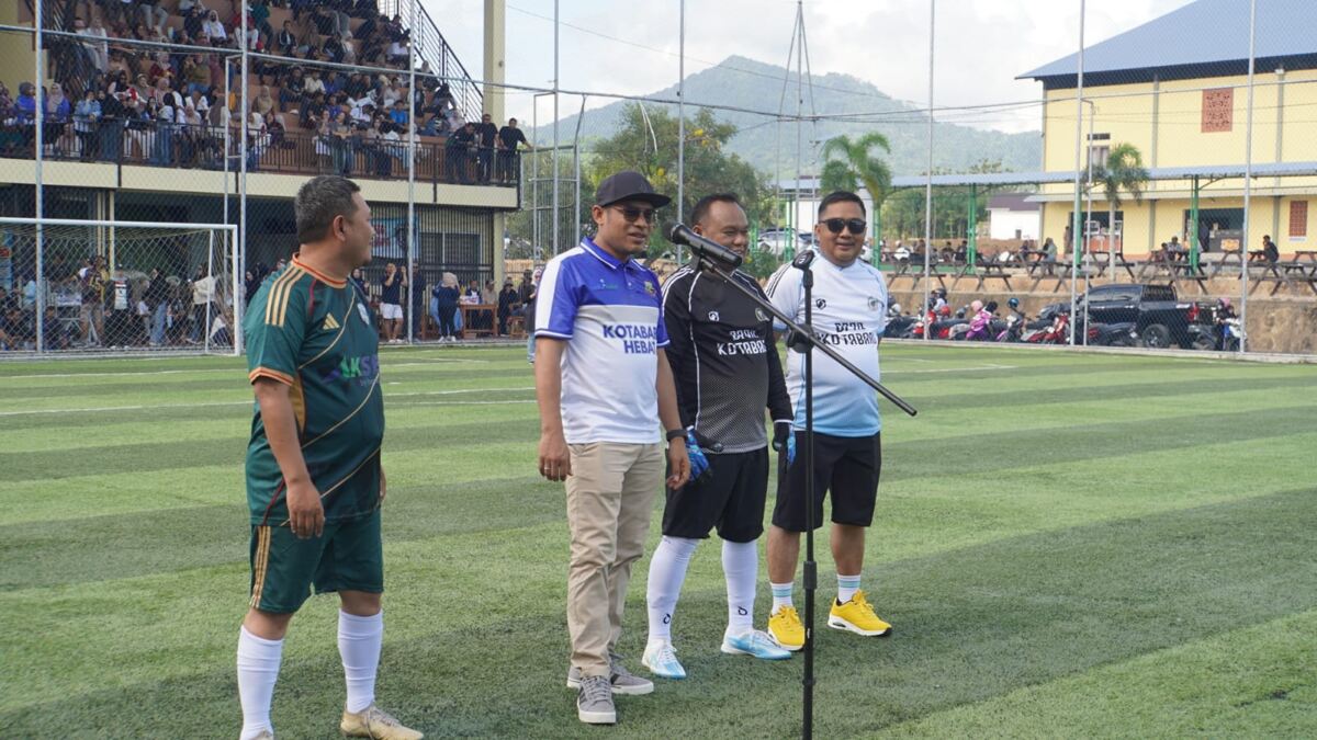 Fun Match Trofeo Kotabaru Hebat Meriah, SKPD Juara dan Wabup Syairi Raih Best Player