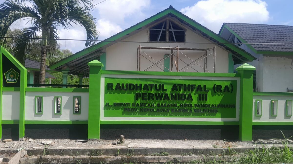 Miris, Proyek Rehab Madrasah PHTC Babel Rp 19 Milyar Diduga Pakai Rangka Atap Berkarat, Kualitas Diragukan