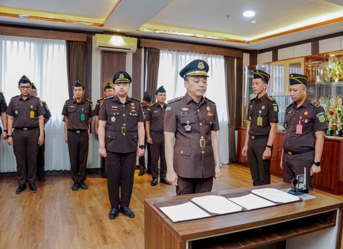 Yogie Verdika Resmi Dilantik Sebagai Kepala Seksi Inteljen Kejaksaan Negeri Jakarta Pusat