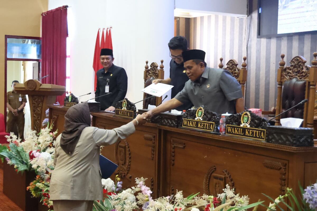 Fraksi PDI Perjuangan Setujui Pembahasan Dua Raperda Pemerintahan Desa