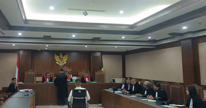Oknum pengacara jalani sidang Perdana Didakwa, Diduga pemerasan Yang di Gelar di PN Jakpus