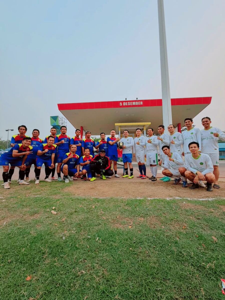 Pemda FC Kotabaru Tundukkan Batola 3-2, Laga Persahabatan Sarat Sportivitas
