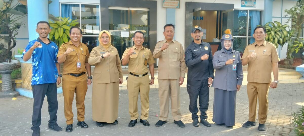 150 Guru Jadi Penggerak Nilai Kebangsaan, Sertifikat Retreat Bela Negara Diserahkan di Lamongan