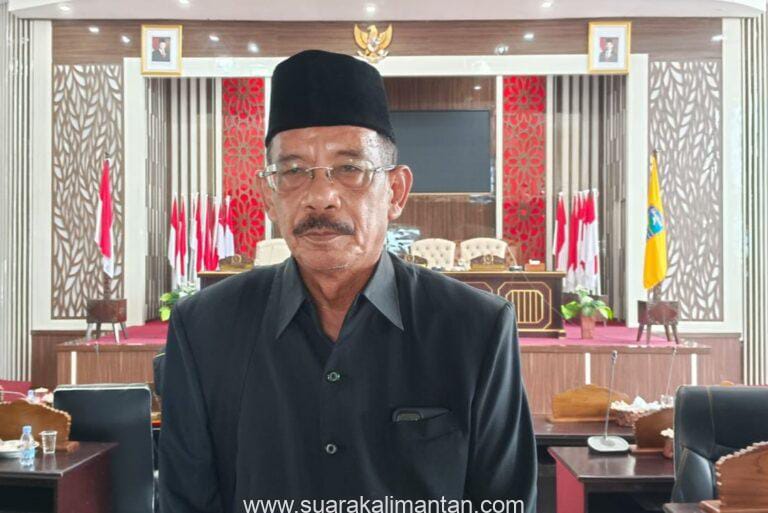 DPRD dan Pemkab Kotabaru Salurkan Bantuan Mesin untuk Nelayan