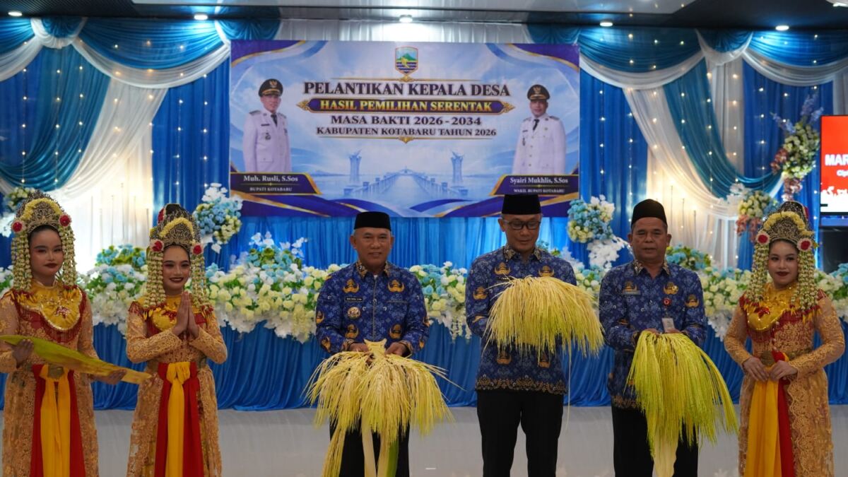 Kukuhkan KORPRI Kotabaru, Kepala BKN Dorong Digitalisasi dan Promosi Daerah