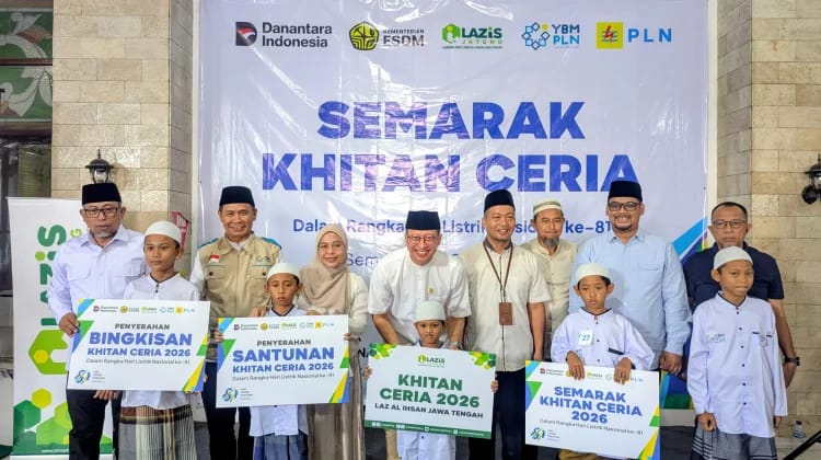 HLN ke – 81, PLN UID Jateng Bersama LAZiS Jateng Gelar Khitan Ceria