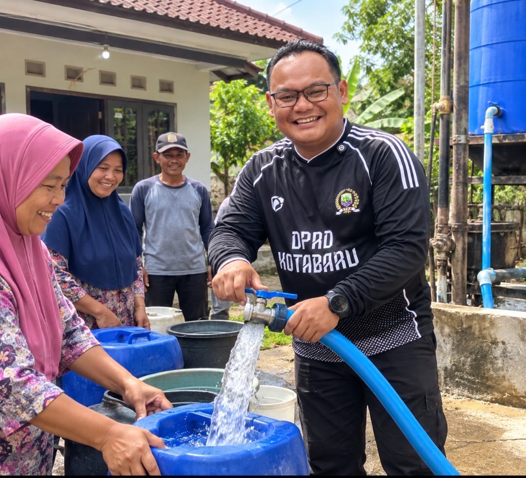 Peduli Warga Saat Kemarau, Awaludin Sediakan Air Bersih Gratis 24 Jam